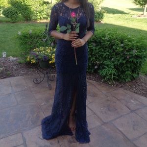 Beautiful lace long sleeve dress